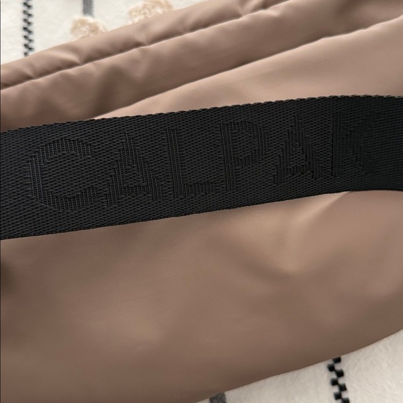 CalPak Luka Belt Bag - Picture 6 of 10